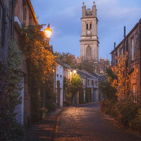 Pass The Keys Spacious And Homely Flat On The Royal Mile เอดินบะระ ภายนอก รูปภาพ